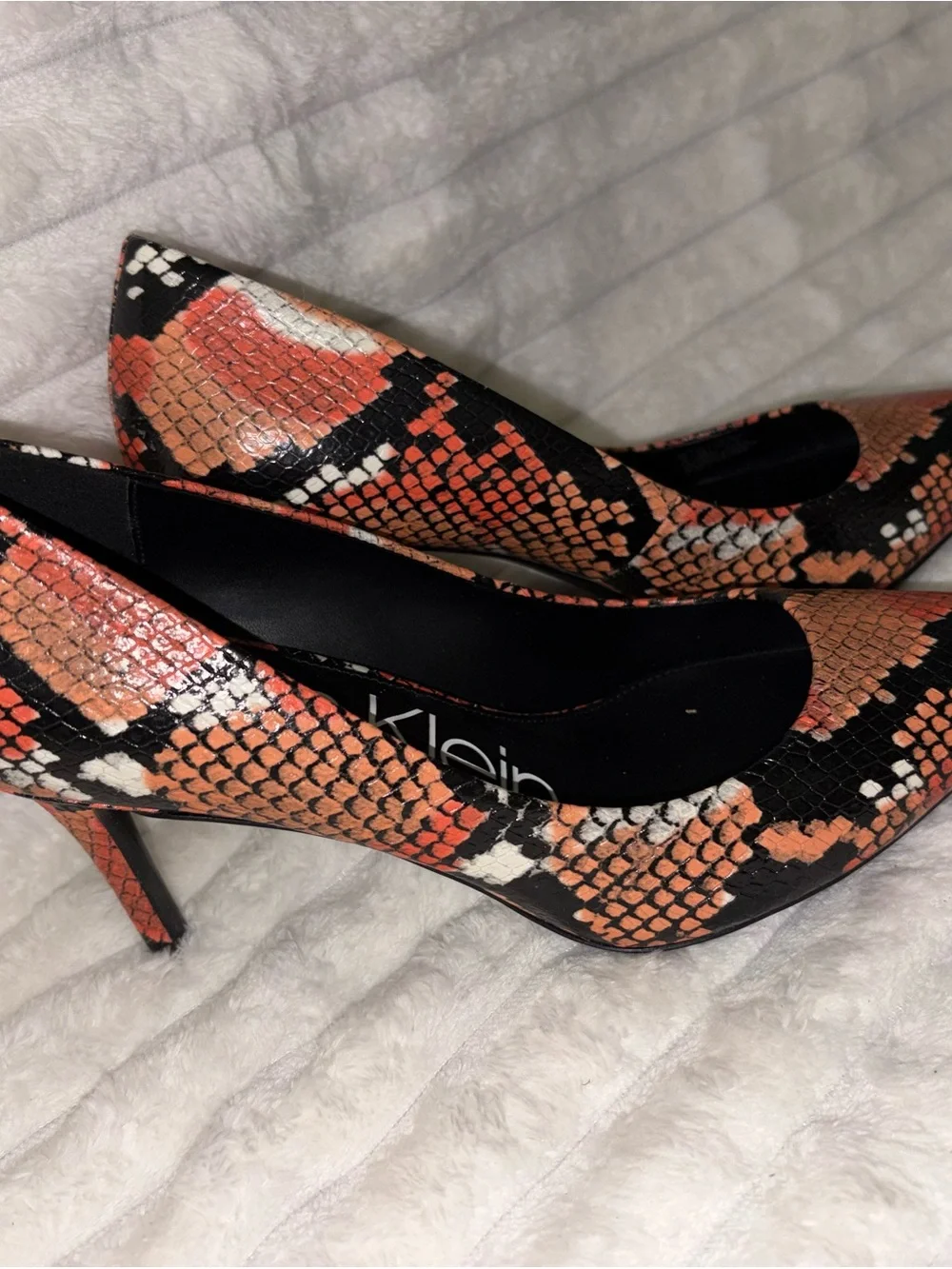 Calvin Klein Orange and Black Snake-Print Pointed Toe Pumps 8M